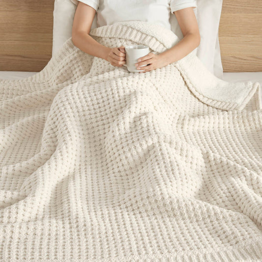 Rowan - Waffle Knit Chenille Throw - Ivory