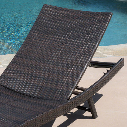 Kauai - Modern Style Wicker Chaise Lounge - Brown Multi