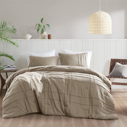 Porter - King Soft Washed Pleated Comforter Set - Khaki