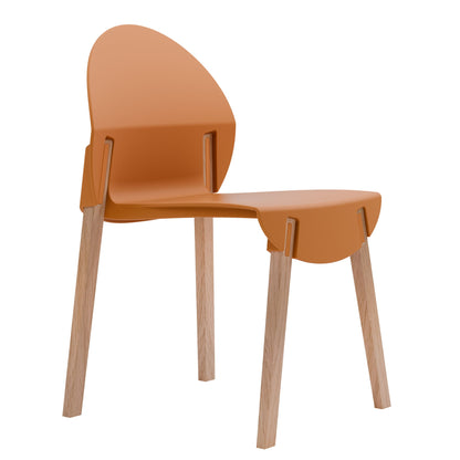 4 Piece Set Of Single Chairs With A Design Combining Modern And Traditional Elements