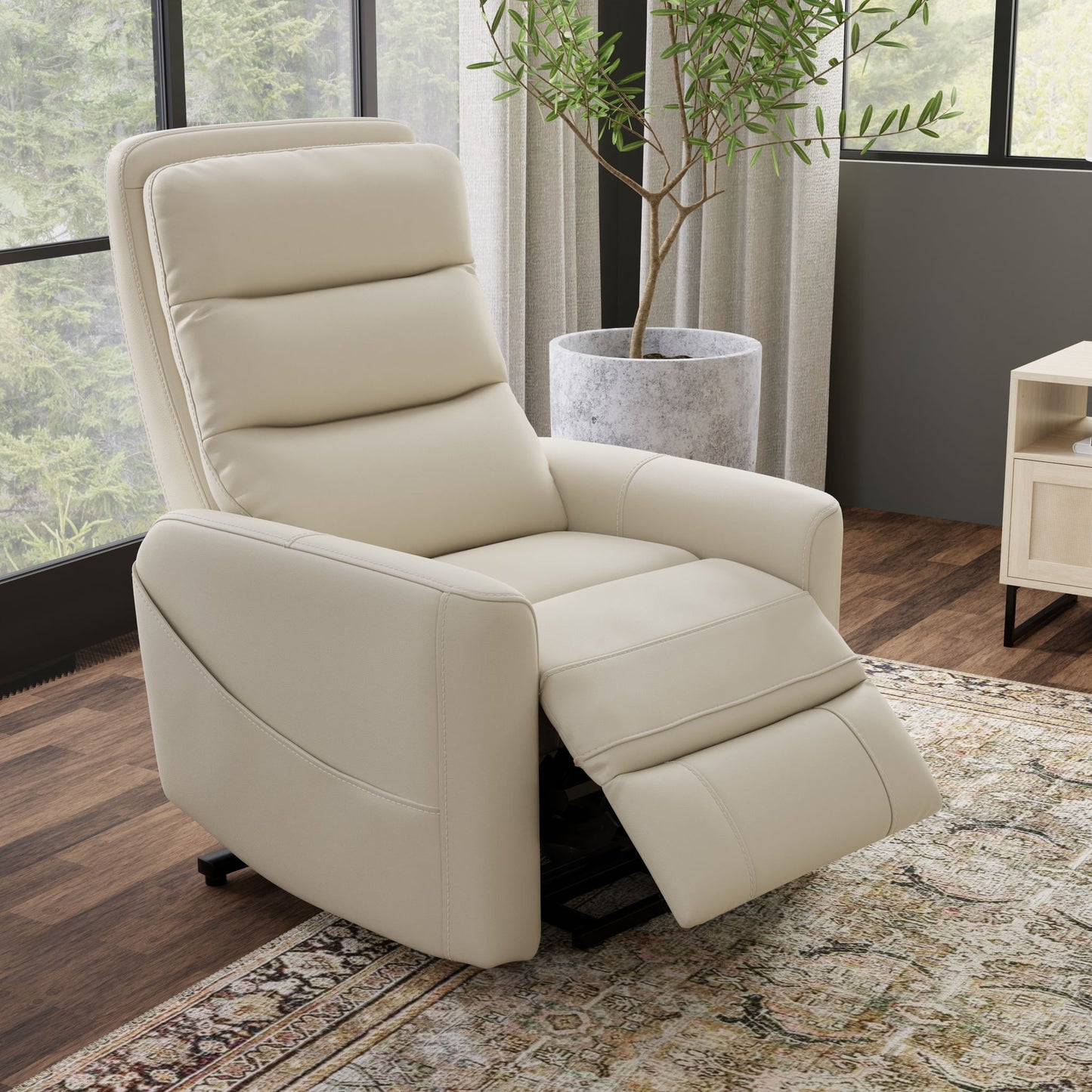 Bentley - Power Lift Chair With Full Recline And USB Charging
